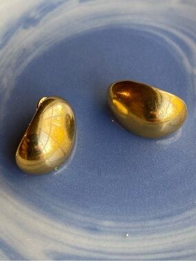 Vintage Monet Gold Tone Dome-Shaped Clip On Earrings